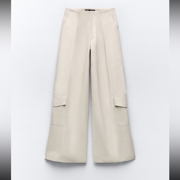 Zara Pants - Zara full length pleated wide leg cargo pants